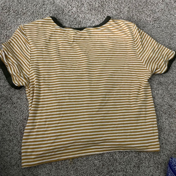 Yellow and Green Striped Gaze Top - Picture 2 of 3